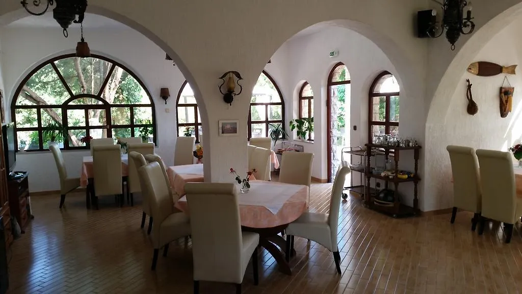 Guest House Villa Marlis-1